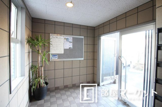 【エントランス】