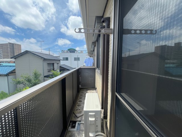 エステート今宿のバルコニー