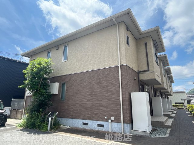 エステート今宿
