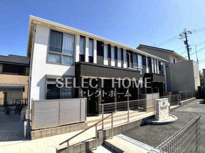 【エントランス】 | 寿 | 建物の内部です