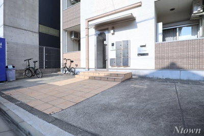 【駐車場】 | ハーモニーテラス上飯田北町 | 駐車スペースもあります