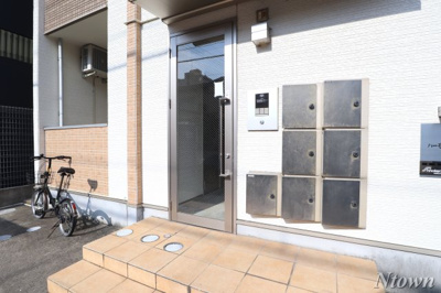 【エントランス】 | ハーモニーテラス上飯田北町 | 建物の内部です