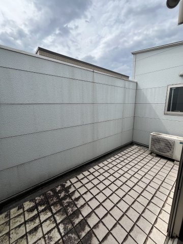 【バルコニー】 | 南青山一丁目戸建