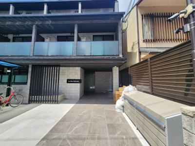 LaFiteNIJOJO（ラフィットニジョウジョウ）のエントランス