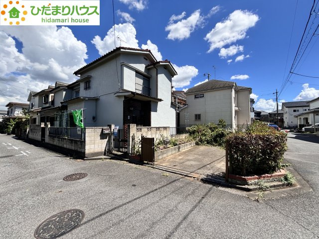 上尾市小泉7丁目　売地の前面道路含む現地写真