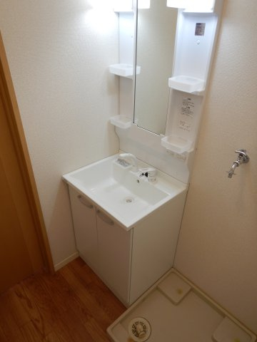 ビバリースクエアAの洗面所