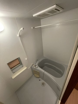 【浴室】 | アルコバレーノＡ | A203の写真（間取反転タイプ：イメージ）