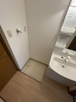 【洗面所】 | アルコバレーノＡ | A203の写真（間取反転タイプ：イメージ）