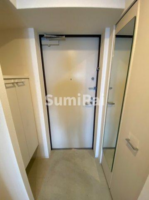 【玄関】 | セレニテ神戸元町 | きれいな玄関です