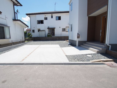 【駐車場】 | Livele Garden.S　泉川原前　1号棟