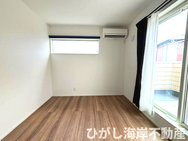 藤沢市辻堂元町1丁目　中古戸建の洋室|5.6帖　ウォークインクローゼット付の洋室です。
