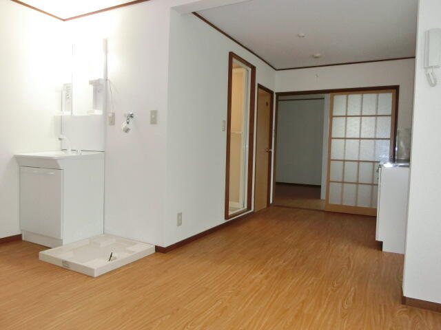 グランドールの居間・リビング