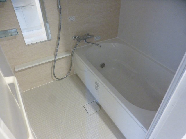 ラインハイトの浴室