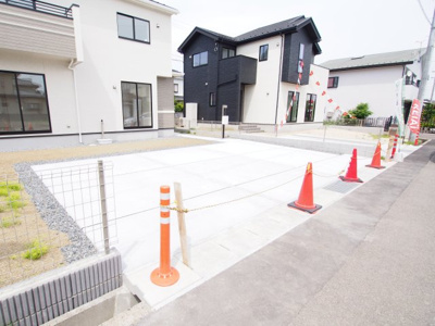 【駐車場】 | Blooming　Garden　笹谷清水　1号棟 | 並列駐車可能です◎