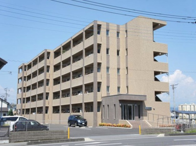 【外観】 | アーバンレジデンス | 鉄筋コンクリート5階建てマンション！