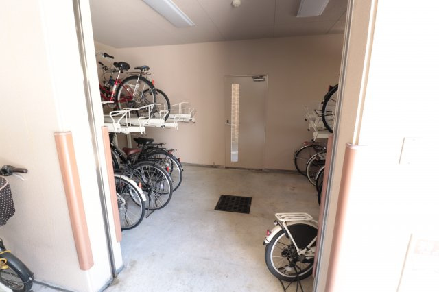 【玄関】 | プルミエール関目