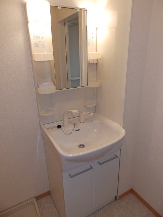 メゾンルージェ　Ｃ棟