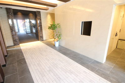 【エントランス】 | ファステート大阪上本町ソーレ