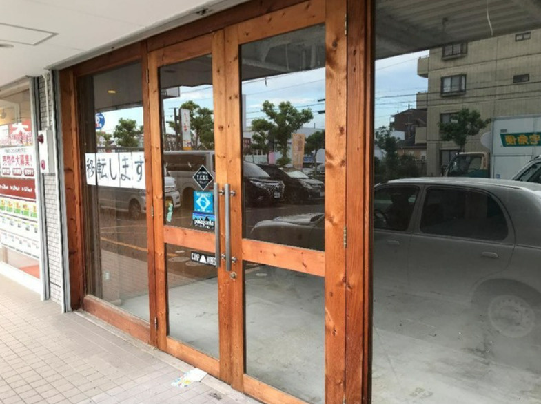 近江八幡市鷹飼町北３丁目の店舗事務所のエントランス|エントランスです