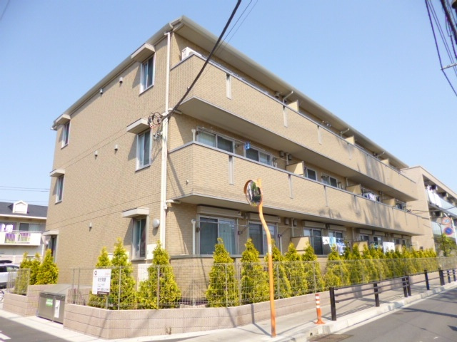 エーデルワイスの外観