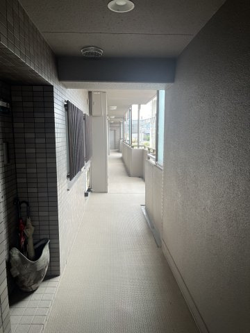 サーパス木田町のその他共用部分|共用廊下