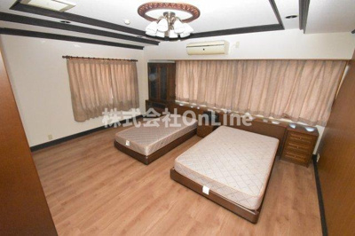 【洋室】 | エスポアール春日Ⅱ