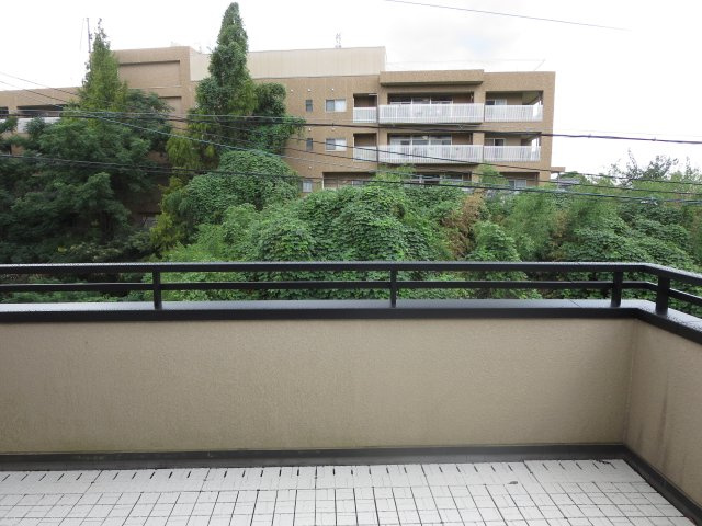 中古戸建　四條畷市清滝中町（平成6年築）の展望|緑豊かな展望を楽しめます♪