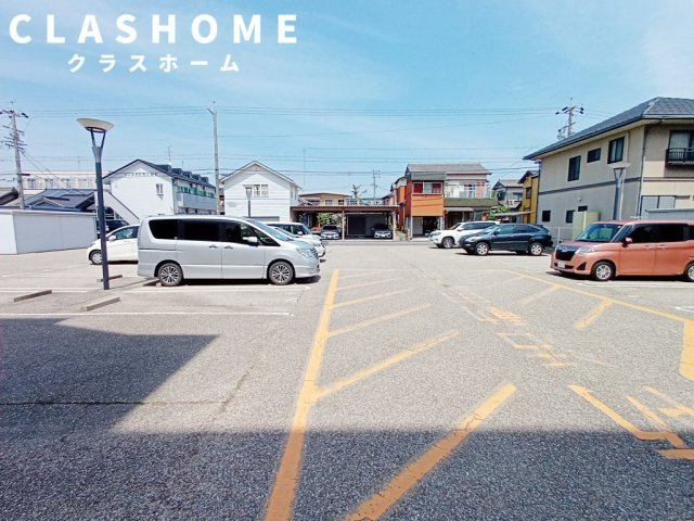 サンコートAI　　　刈谷市の賃貸ならクラスホーム刈谷店の駐車場