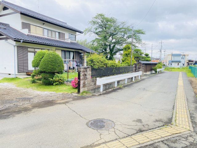 敷地面積７２坪　売地　川越市笠幡の前面道路含む現地写真|現地（2024年6月）撮影