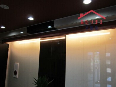 プレジール弐番館のロビー