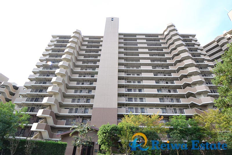 ベルパーク湘南茅ヶ崎カトレア館の外観