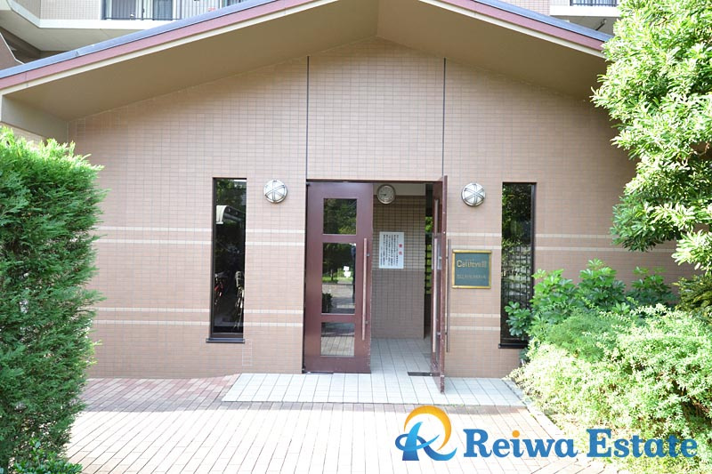 ベルパーク湘南茅ヶ崎カトレア館のエントランス