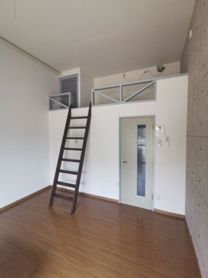 【内装】 | ピサ南片江 | 別号室の写真になります。現況優先。