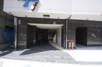 【エントランス】 | セレニテフラン梅田