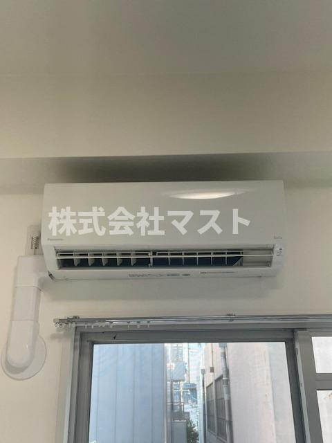 テン・フォーティの設備