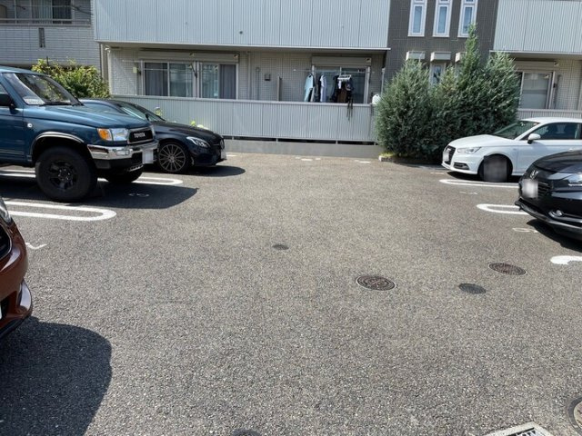 グランメールの駐車場|駐車場