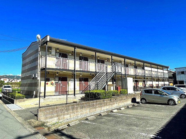 レオパレスリヴェールの外観|外観は落ち着いています