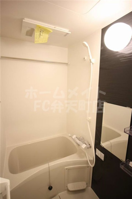 【浴室】 | フォーリアライズ弁天町クロス | 日々の疲れを癒すお風呂付です