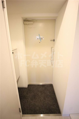 【玄関】 | フォーリアライズ弁天町クロス | 明るい玄関です