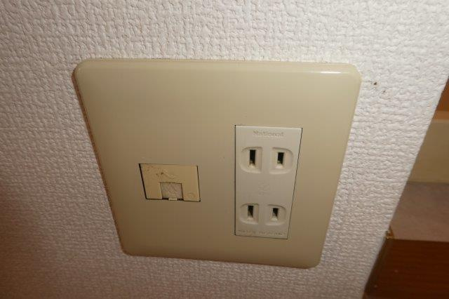 フォンティーヌDの設備|電話モジュラー