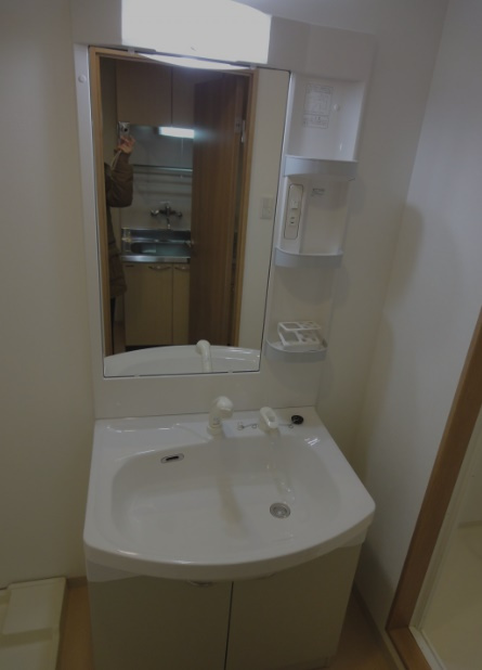 メゾン・アベイルの洗面所