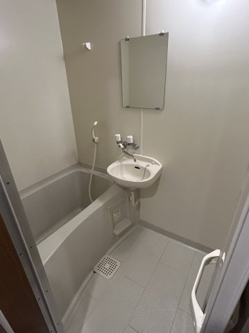 コーポ倉本の浴室