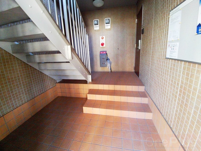 オンズ六甲のエントランス