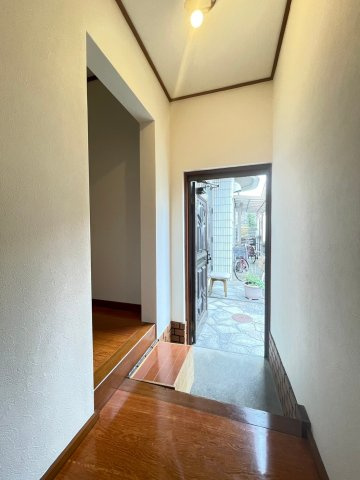 三井マンションの玄関