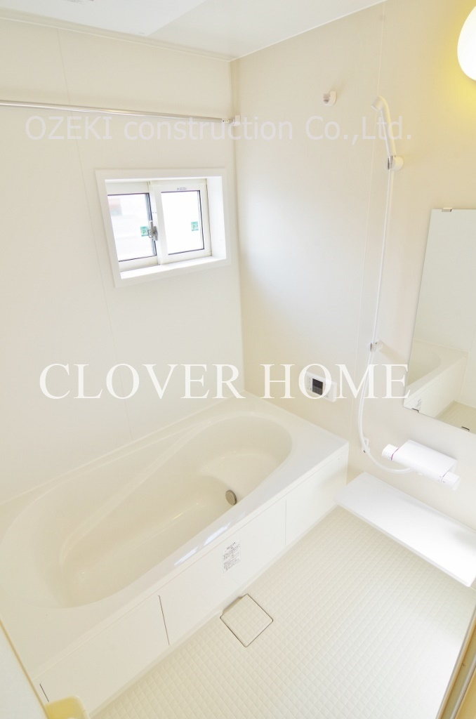 roi de l’ours IIIの浴室