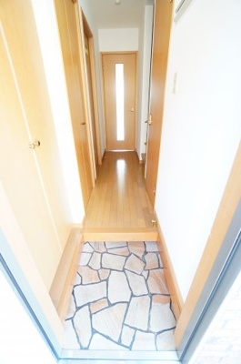 【玄関】 | Royal Garden 400&16 D | ※同物件・同タイプの写真です。