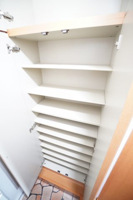 【収納】 | Royal Garden 400&16 D | ※同物件・同タイプの写真です。