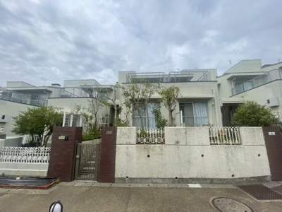 【外観】 | ガーデンハウス岩岡 テラスハウス