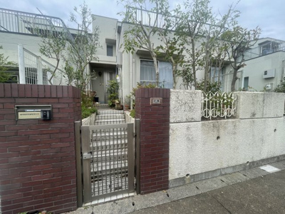 【外観】 | ガーデンハウス岩岡 テラスハウス