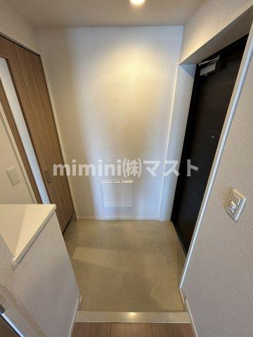 パンセ新町の玄関